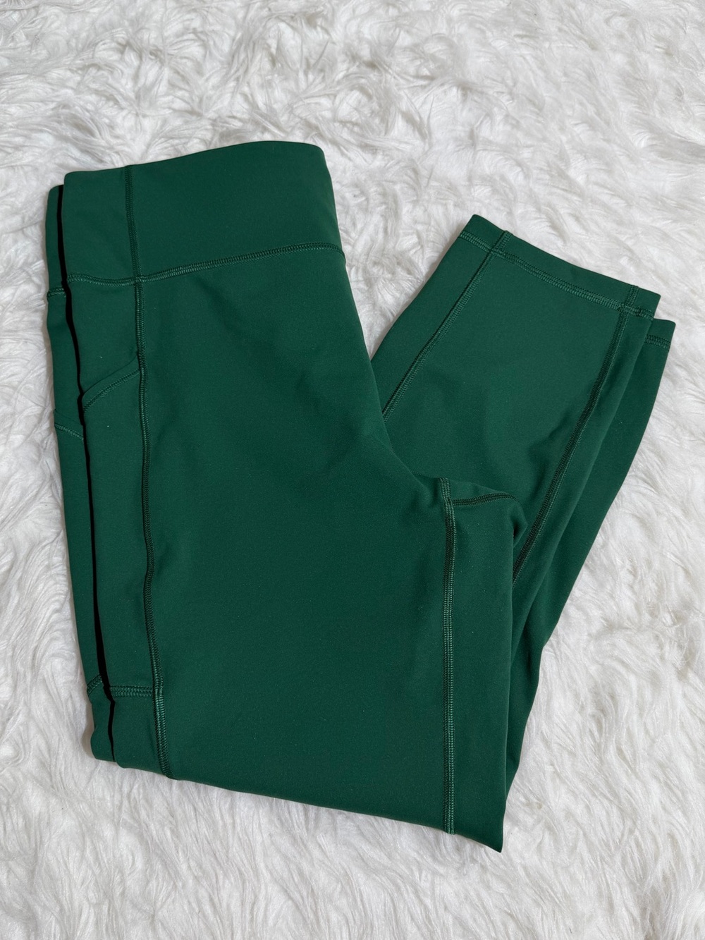 Lululemon Size 12 Green Leggings Cropped Workout Pants Running Pilates Yoga